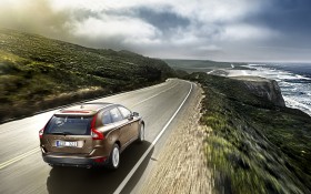 沃尔沃 XC60轿车桌面壁纸