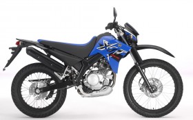 雅马哈 XT125R桌面壁纸