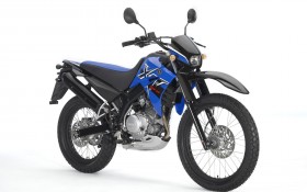 雅马哈 XT125R桌面壁纸