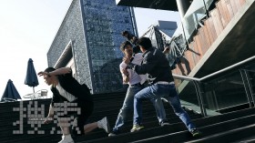 《搜索》桌面壁纸