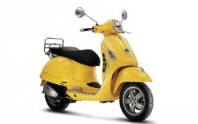 07款Vespa GTS 250摩托桌面壁纸