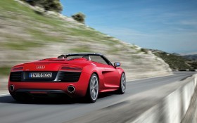 奥迪 R8 V10轿车桌面壁纸