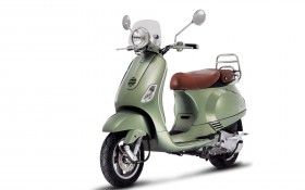比亚乔Vespa LXV桌面壁纸