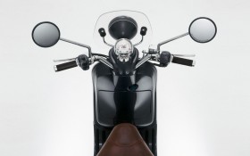 比亚乔Vespa LXV桌面壁纸
