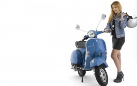 比亚乔Vespa PX 150桌面壁纸