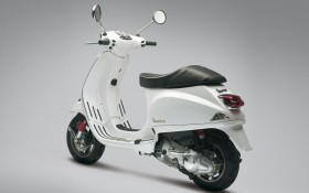 比亚乔Vespa S ie摩托桌面壁纸