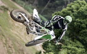 川崎KX450F 摩托桌面壁纸
