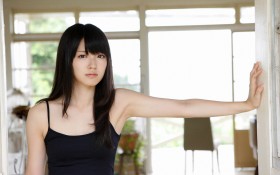 铃木爱理x矢岛舞美美女桌面壁纸