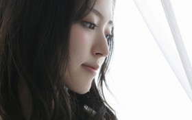 铃木爱理x矢岛舞美美女桌面壁纸