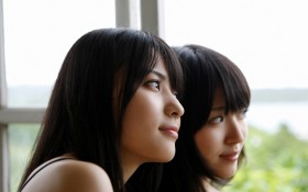 铃木爱理x矢岛舞美美女桌面壁纸