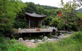 山东桃花峪风景桌面壁纸