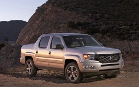 本田Ridgeline Sport皮卡桌面壁纸