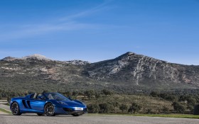 迈凯轮McLaren MP4-12C Spider跑车桌面壁纸