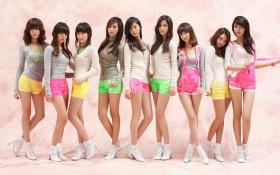 少女时代J.ESTINA饰品配饰2012春季广告桌面壁纸