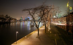 德国法兰克福都市风景桌面壁纸