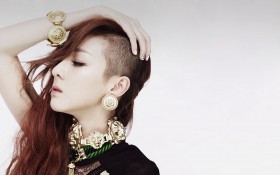 韩国女子组合2NE1桌面壁纸