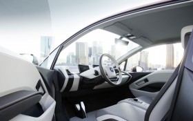 2012款宝马 i3 Concept轿车桌面壁纸
