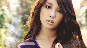 iu 李智恩韩国美女明星桌面壁纸