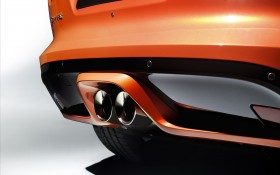 2013年Jaguar 捷豹跑车 F-Type Firesand汽车桌面壁纸