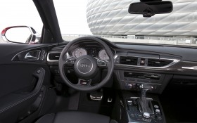 2013款奥迪 S6 4.0 TFSI轿车桌面壁纸