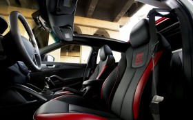 现代跨界敞篷Veloster C3轿车桌面壁纸