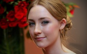 欧美明星西尔莎·罗南Saoirse Ron桌面壁纸