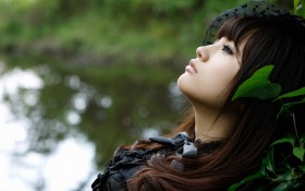 日本美女志保桌面壁纸