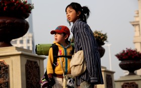 《愤怒的小孩》桌面壁纸