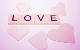 LOVE爱桌面壁纸