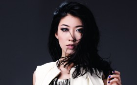 美女曲婉婷桌面壁纸