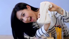 少女时代权侑莉(YURI)DAUM代言桌面壁纸