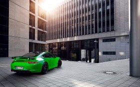 TechArt改装2014款保时捷911 Carrera 4S跑车桌面壁纸