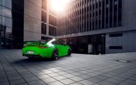 TechArt改装2014款保时捷911 Carrera 4S跑车桌面壁纸