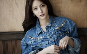 韩国美女明星宝儿桌面壁纸