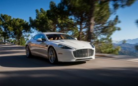 2014款阿斯顿·马丁Rapide S汽车桌面壁纸