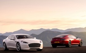 2014款阿斯顿·马丁Rapide S汽车桌面壁纸
