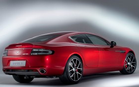 2014款阿斯顿·马丁Rapide S跑车桌面壁纸
