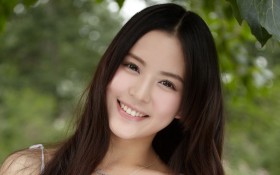 深大校花 温心美女桌面壁纸