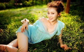 甘婷婷桌面壁纸