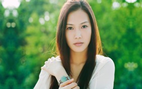 日本美女明星吉冈唯（Yoshioka Yui）桌面壁纸