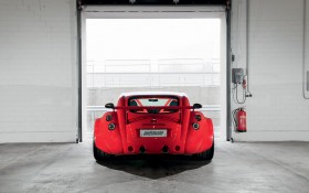 威兹曼GT MF4-CS汽车桌面壁纸