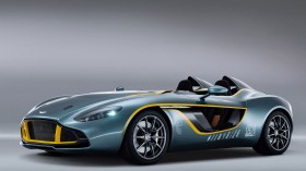 2013款阿斯顿·马丁 CC100 Speedster跑车桌面壁纸