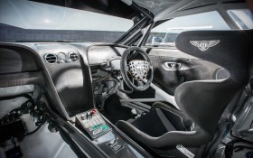 Bentley Continental GT3 Race C汽车桌面壁纸