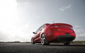 2013款道奇Dart GT轿车桌面壁纸