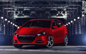 2013款道奇Dart GT轿车桌面壁纸