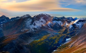 阿西尼博因山风景桌面壁纸