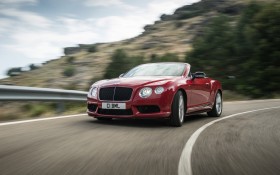 宾利欧陆GT V8 S汽车桌面壁纸