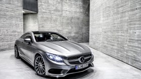 2015款奔驰S-Class Coupe轿车桌面壁纸