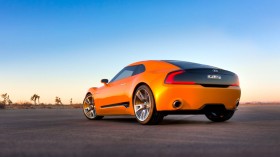 2014款起亚 GT4 Stinger跑车桌面壁纸