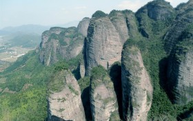湖北武当山风景桌面壁纸
